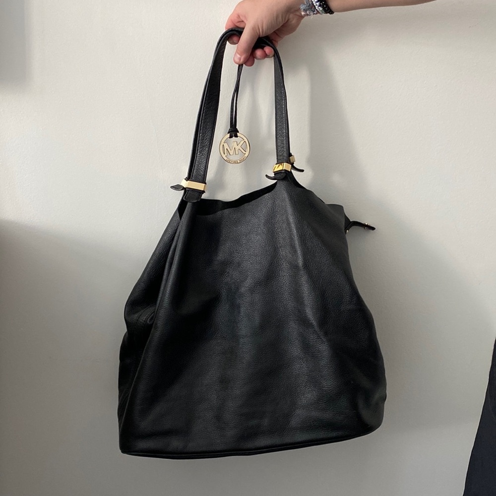 Black Michael Kors leather bag